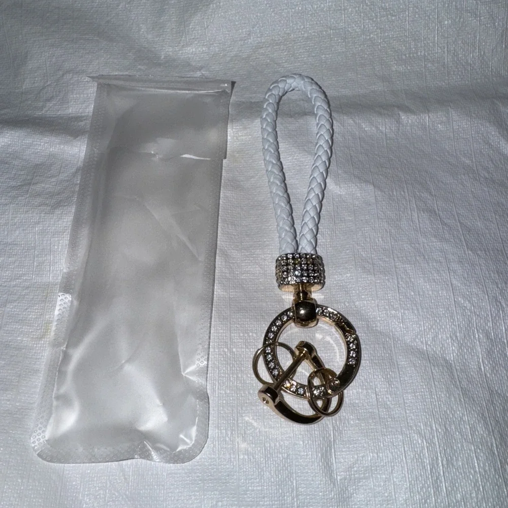 White‎ And Gold Leather Key Holder/purse Charm